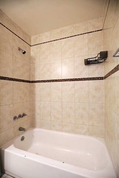 More Photos Of 30 Lamb Ave, Saugerties Apartments For Sale