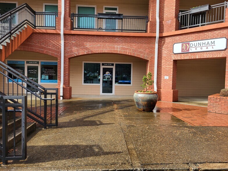 More Photos Of 137 Johnson Ferry Rd, Marietta Medical For Lease