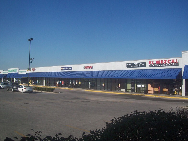 More Photos Of 1802-2012 N State Route 291, Harrisonville Storefront For Lease