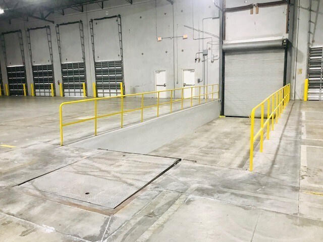 More Photos Of 10300 NW 19th St, Miami Warehouse For Lease