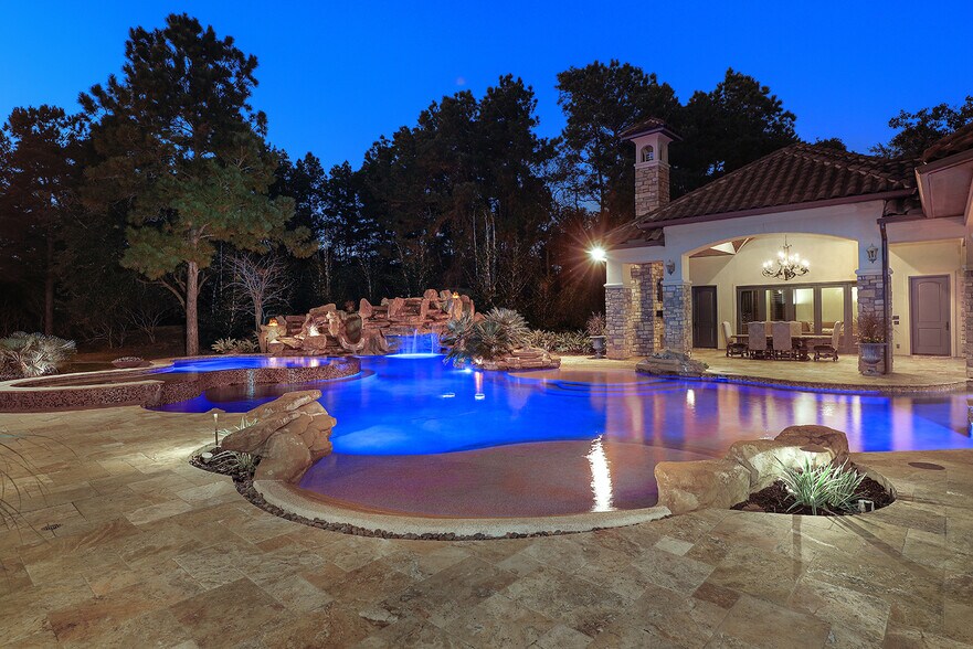 More Photos Of 28611 Blue Jack Ln, Magnolia Sports And Entertainment For Sale