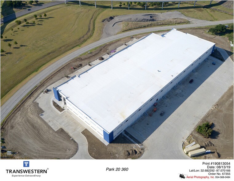 More Photos Of 2300 Arbrook Blvd, Arlington Unknown For Lease