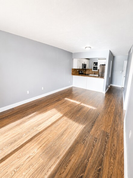 More Photos Of 2400 NW 16th Street Rd, Miami Apartments For Sale