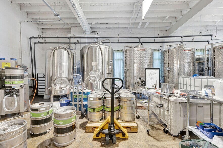 More Photos Of 2075 Mills Ave, Norwood Storefront For Sale