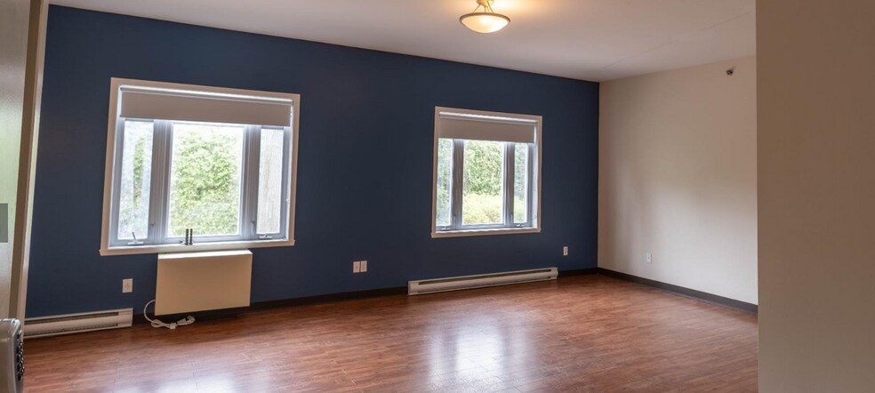 More Photos Of 11810 Av Du Bois-De-Boulogne, Montréal Assisted Living For Sale