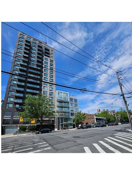 More Photos Of 3765 Riverdale Ave, Bronx Medical For Sale