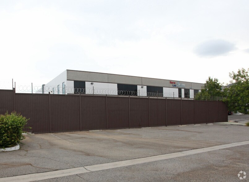 Primary Photo Of 7949 Ajay Dr, Sun Valley Warehouse For Lease