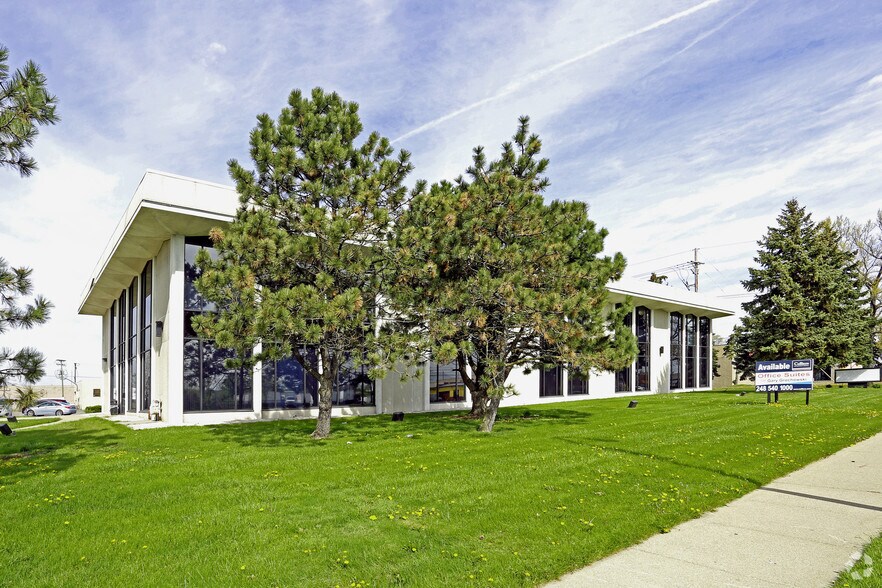 More Photos Of 1 Ajax Dr, Madison Heights Office For Lease