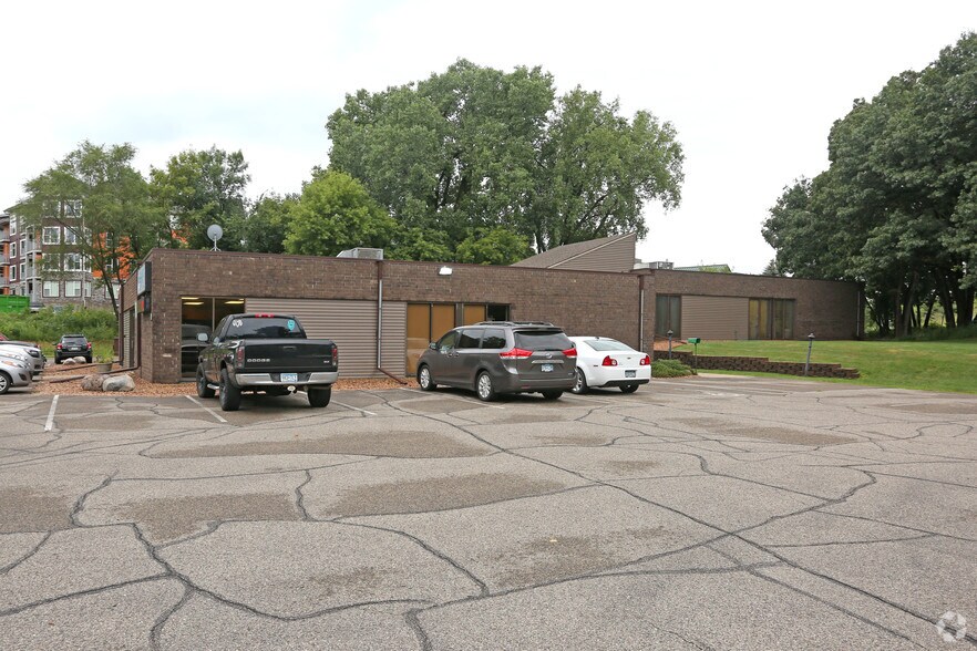 More Photos Of 15870 Franklin Trl SE, Prior Lake Medical For Sale