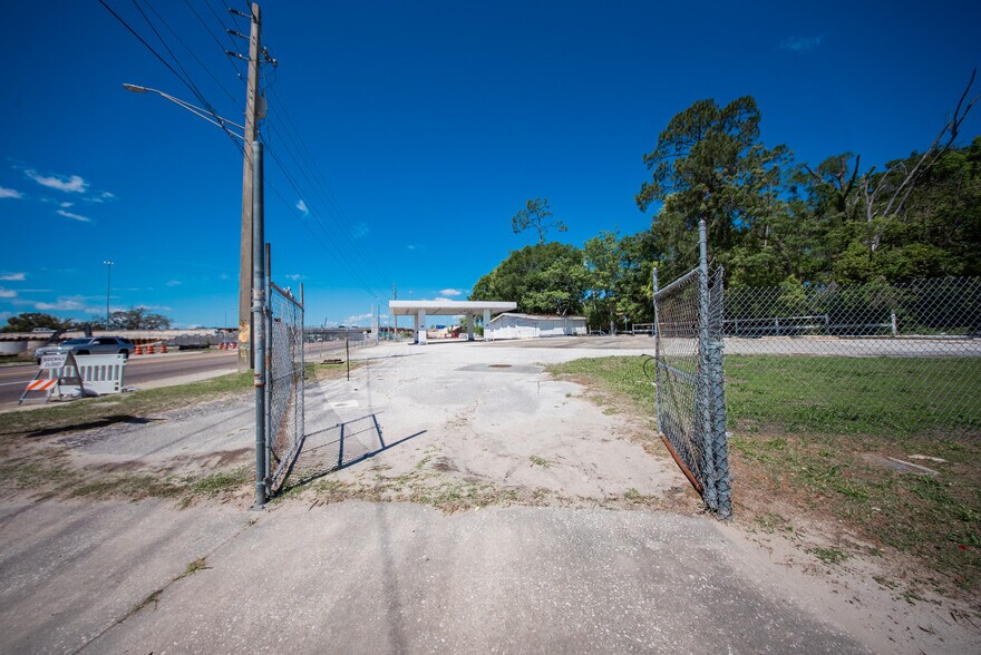 More Photos Of 3511 Emerson St, Jacksonville Land For Lease