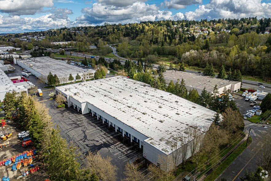 More Photos Of 21612 88th Ave S, Kent Warehouse For Lease