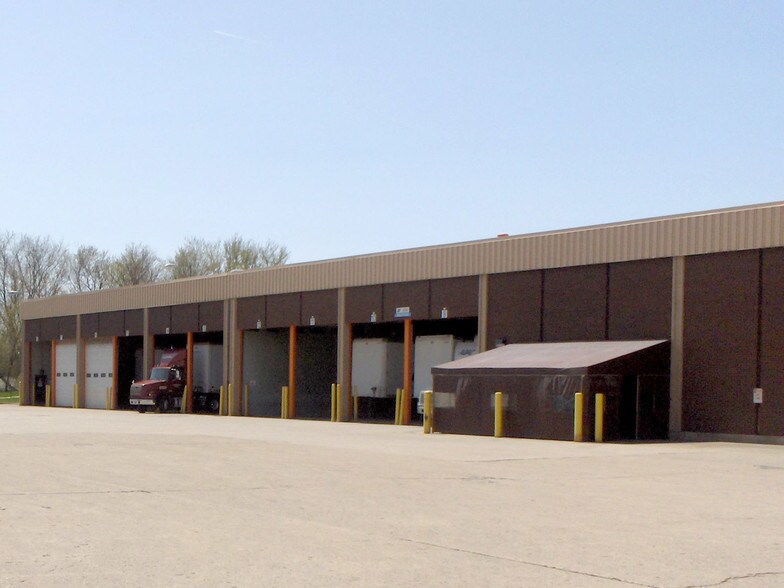 More Photos Of 2929 32nd St SE, Kentwood Manufacturing For Lease