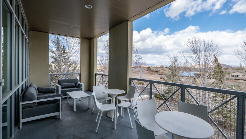 More Photos Of 985 Damonte Ranch Pky, Reno Office For Lease