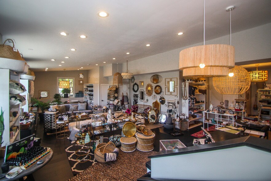 More Photos Of 1869 Post Rd E, Westport Freestanding For Lease