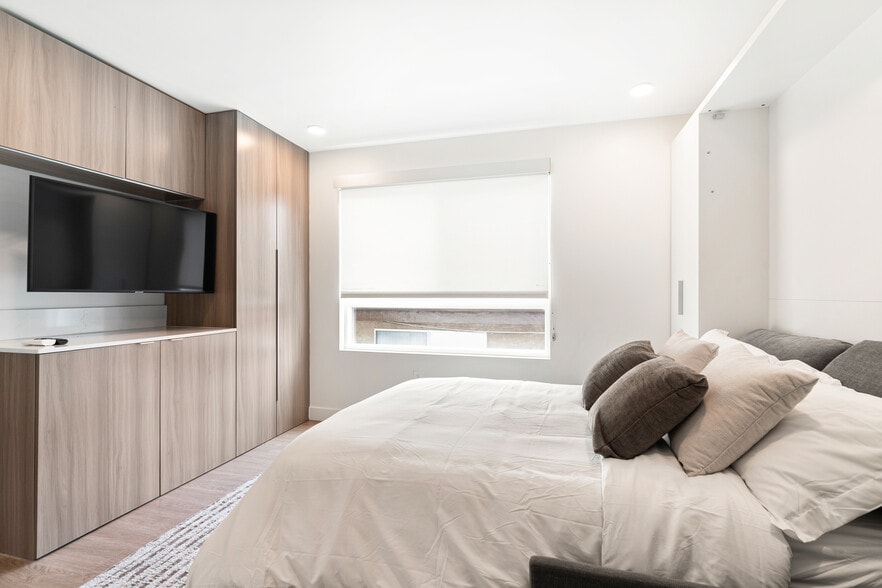 More Photos Of 1743 Butler Ave, Los Angeles Apartments For Sale
