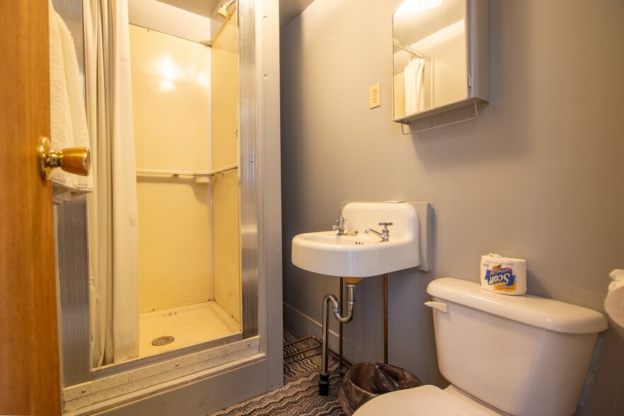 More Photos Of 263 Como Rd, Lake Como Specialty For Sale