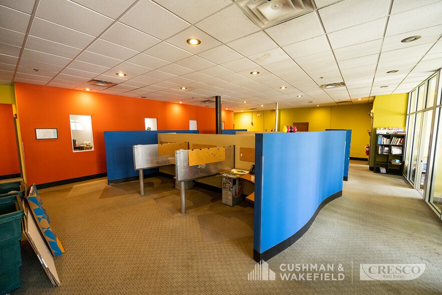 More Photos Of 3133 Chester Ave, Cleveland Manufacturing For Sale