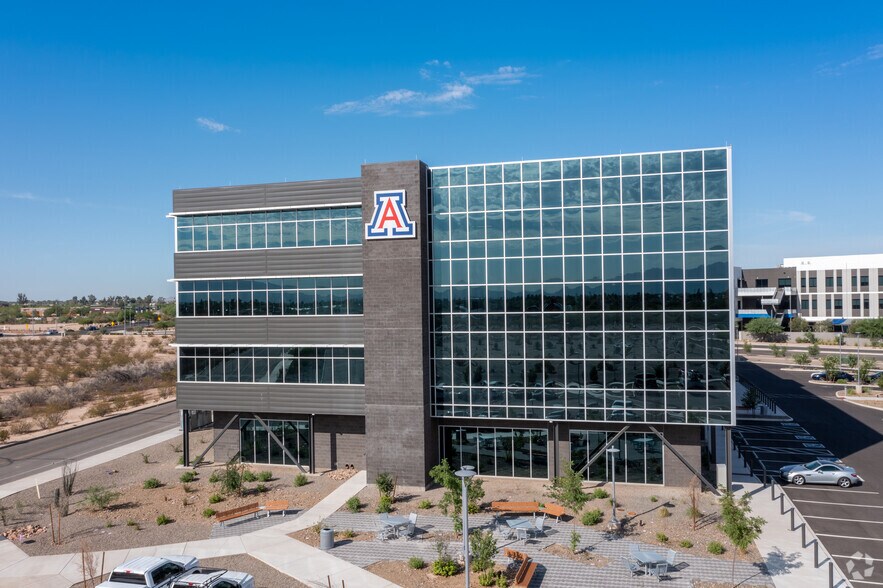 More Photos Of 1600 E Idea Ln, Tucson Office For Lease