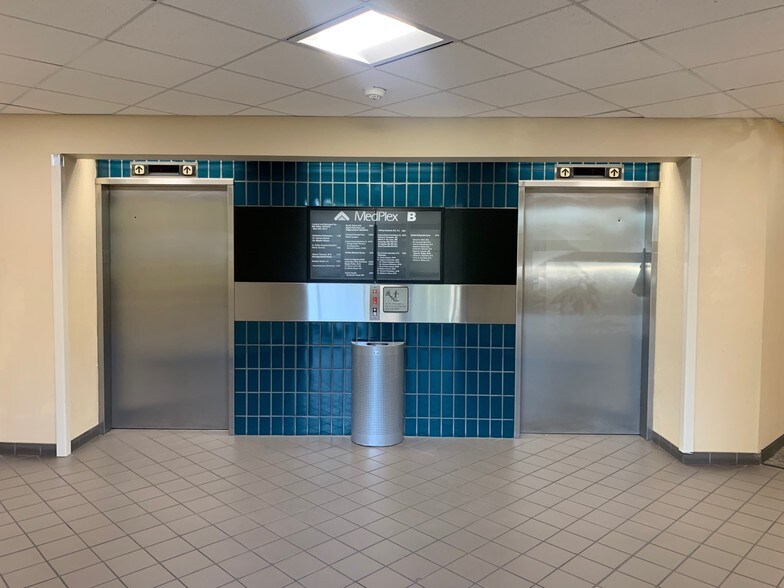 More Photos Of 7350 Sand Lake Commons Blvd, Orlando Medical For Lease