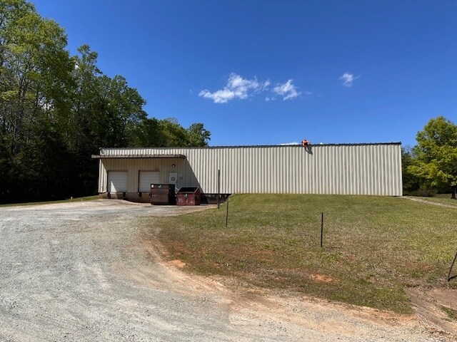 More Photos Of 535 Dimmocks Mill Rd, Hillsborough Industrial For Sale