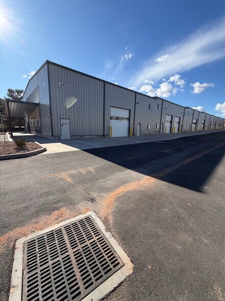 More Photos Of 345 N Old Highway 91, Hurricane Industrial For Lease