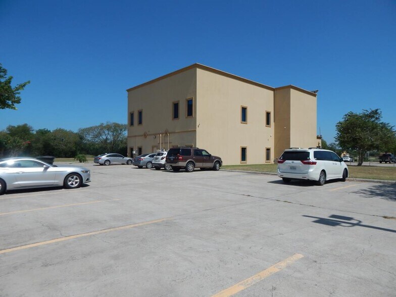 More Photos Of 3701 W Business 83, Harlingen Healthcare For Sale