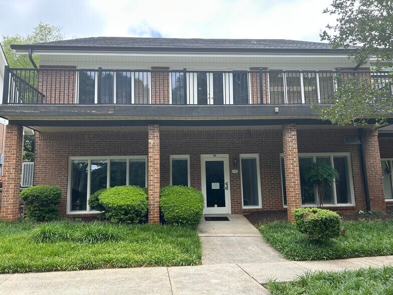 Primary Photo Of 880 S Pleasantburg Dr, Greenville Office Residential For Lease
