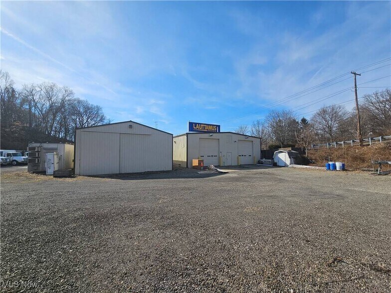 More Photos Of 1344 Cove Rd, Weirton Flex For Lease