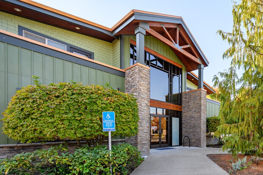 More Photos Of 2191 NW 2nd St, Mcminnville Office For Lease