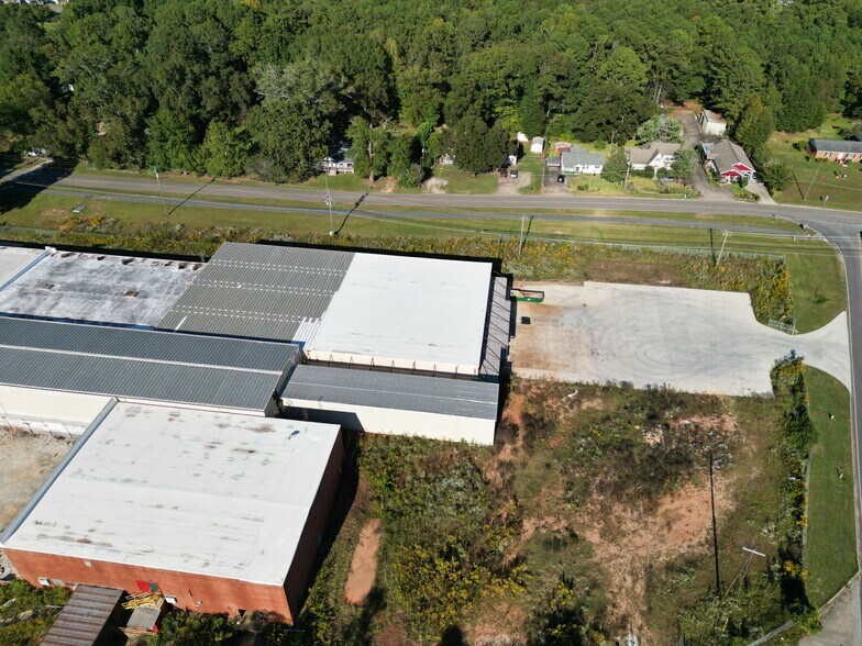 More Photos Of 866 River Rd, Valley Manufacturing For Sale