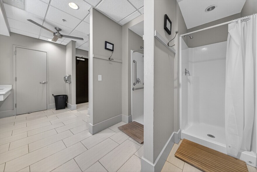 More Photos Of 444 S Blount St, Raleigh Apartments For Sale