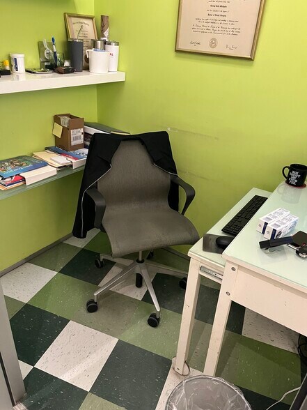 More Photos Of 845 Spring St NW, Atlanta Apartments For Sale