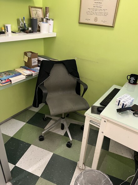 More Photos Of 845 Spring St NW, Atlanta Apartments For Sale