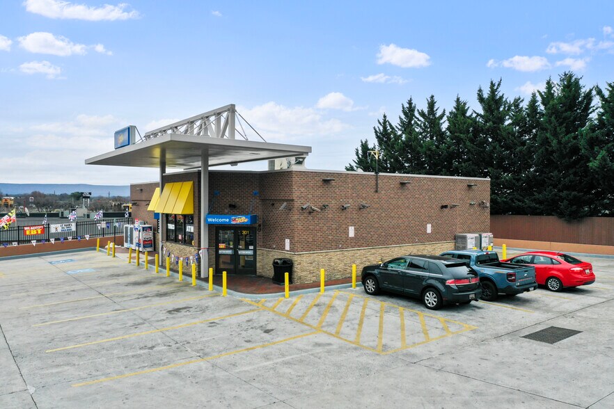 More Photos Of 301 E Washington St, Hagerstown General Retail For Sale