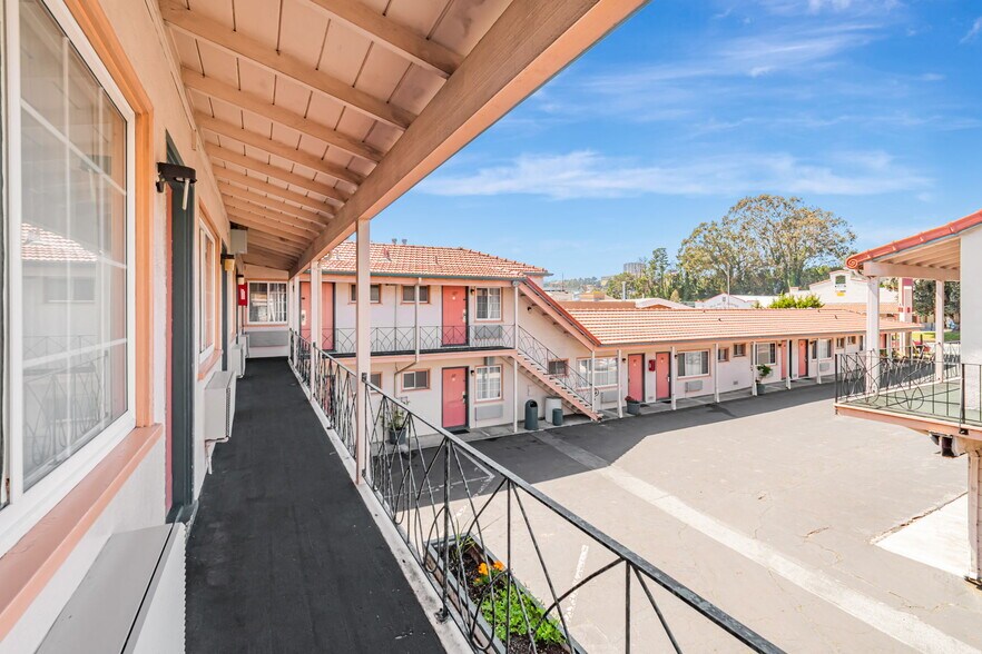 More Photos Of 7525 Mission St, Daly City Hotel For Sale