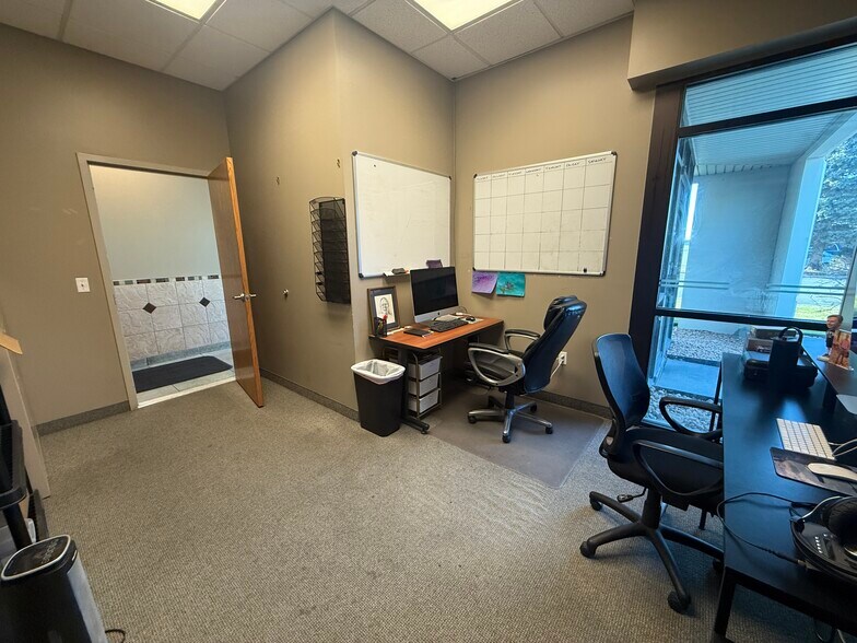 More Photos Of 930 N 1430 W, Orem Manufacturing For Lease