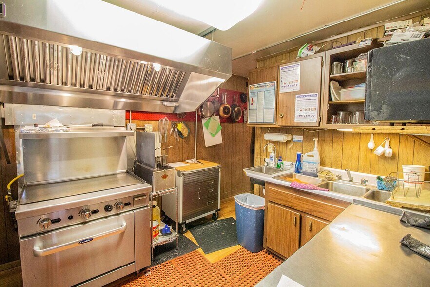 More Photos Of 22590 County Road 41.6, Aguilar Restaurant For Sale