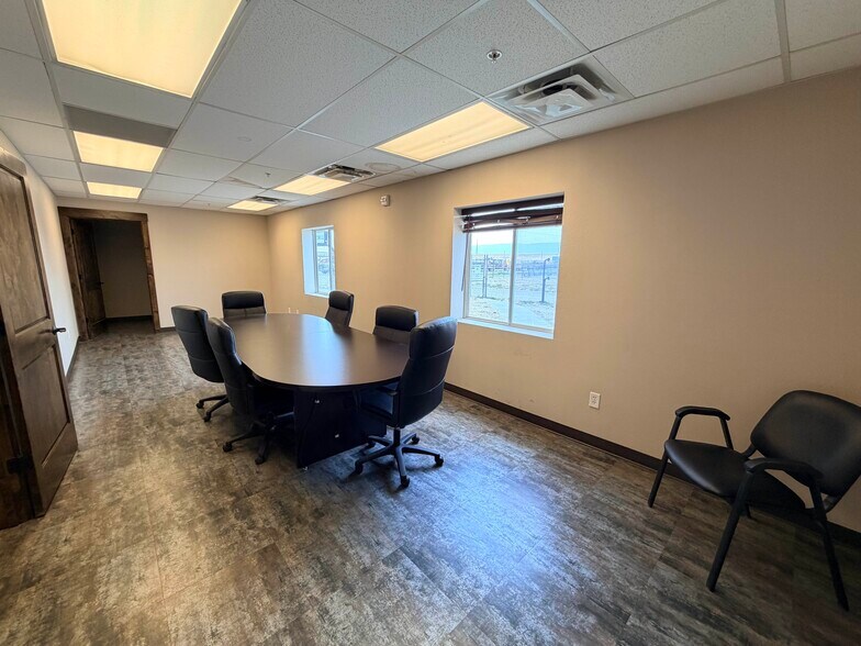 More Photos Of 1088 N Robertson Rd, Casper Flex For Sale