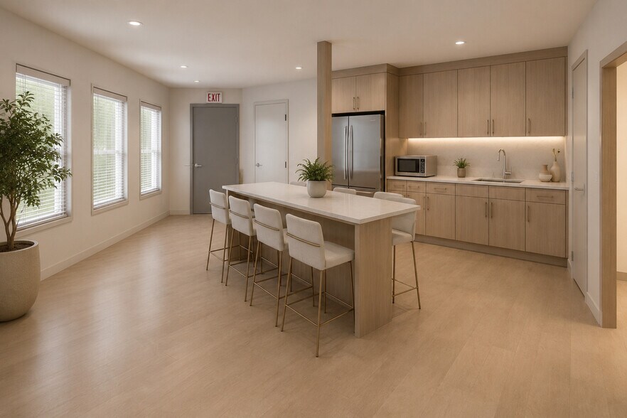 More Photos Of 20 Taylor St, Littleton Showroom For Lease