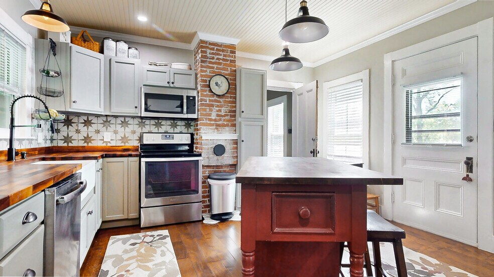 More Photos Of 608 Plains Rd, Hollis Center Office For Sale