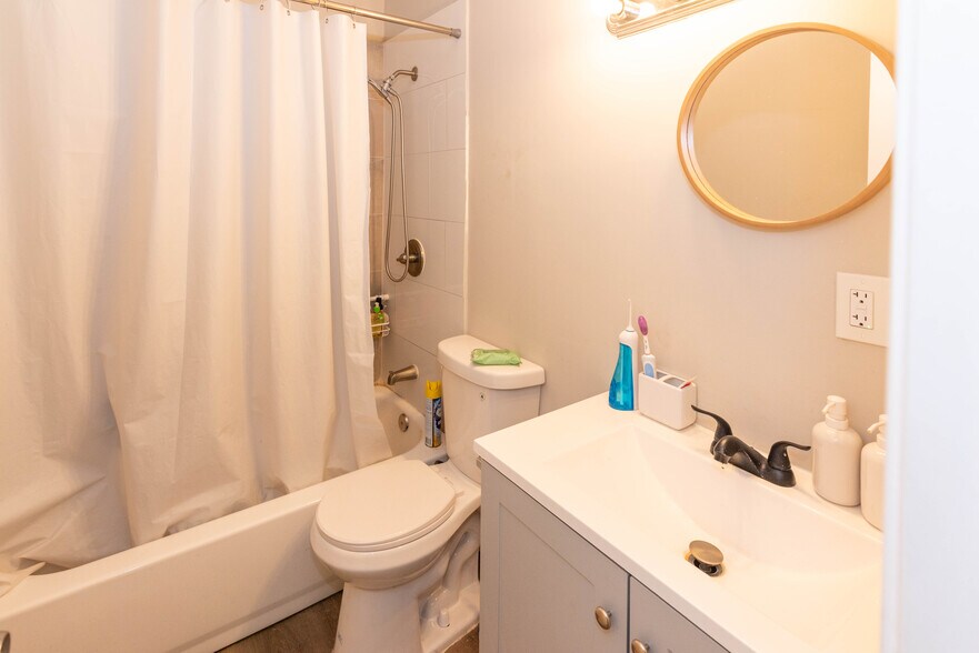 More Photos Of 4008 Primrose Ave, Baltimore Apartments For Sale