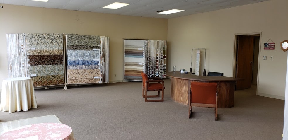 More Photos Of 3282-3288 Laventure Dr, Atlanta Distribution For Lease