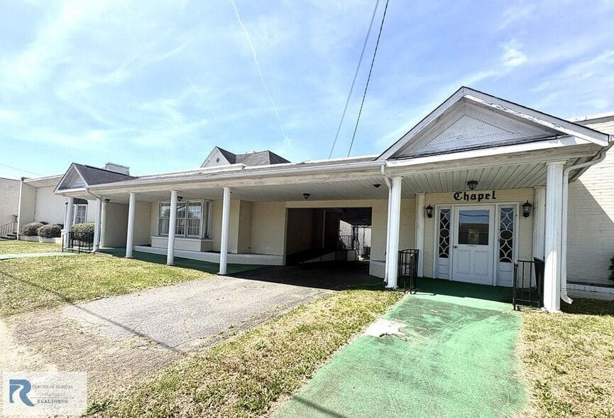 More Photos Of 2025 N Main St, Danville Religious Facility For Sale