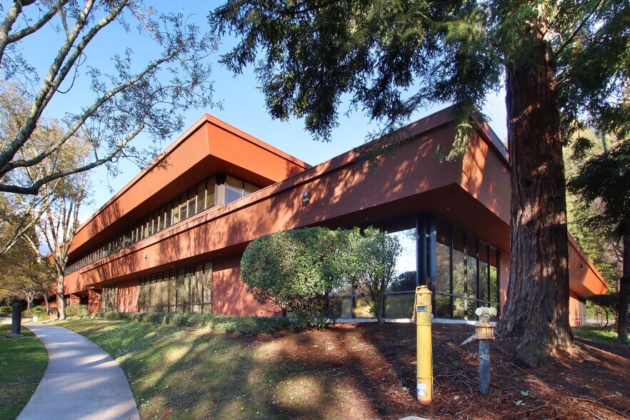 More Photos Of 1700 Green Hills Rd, Scotts Valley Office For Lease