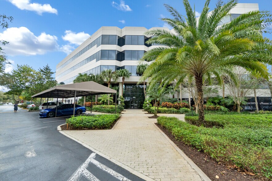 More Photos Of 2101 W Commercial Blvd, Fort Lauderdale Office For Lease