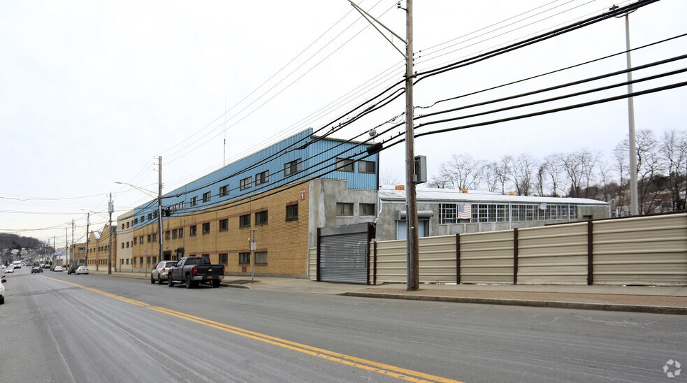 More Photos Of 700 Nepperhan Ave, Yonkers Warehouse For Sale