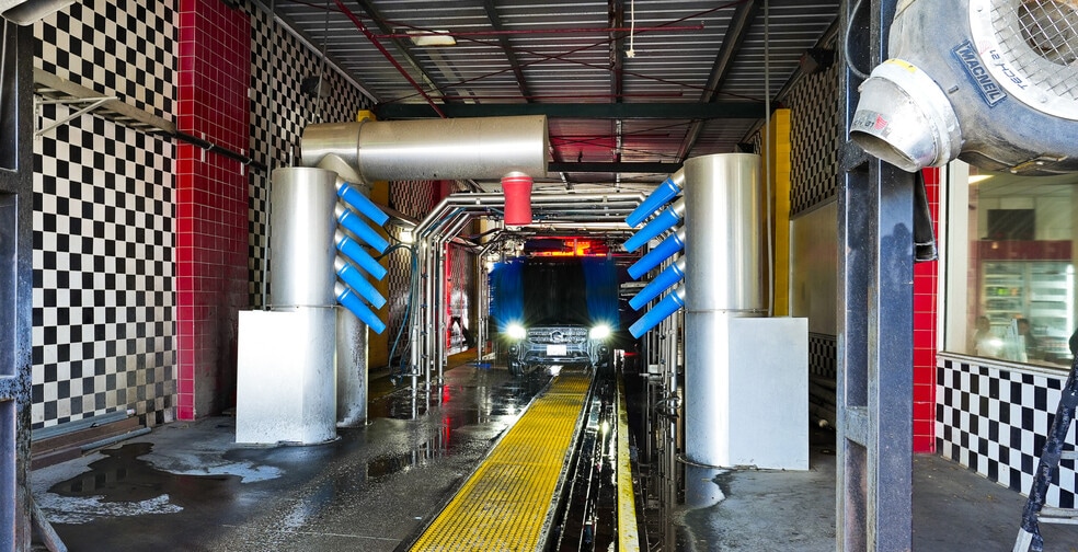 More Photos Of 2480 N Tracy Blvd, Tracy Carwash For Sale
