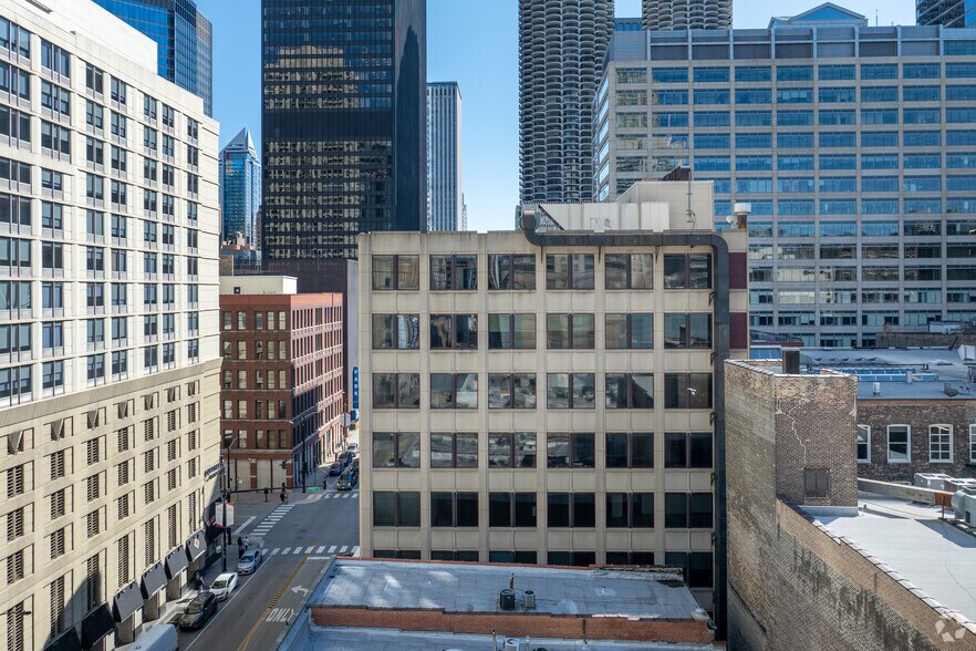 More Photos Of 6 W Hubbard St, Chicago Office For Lease