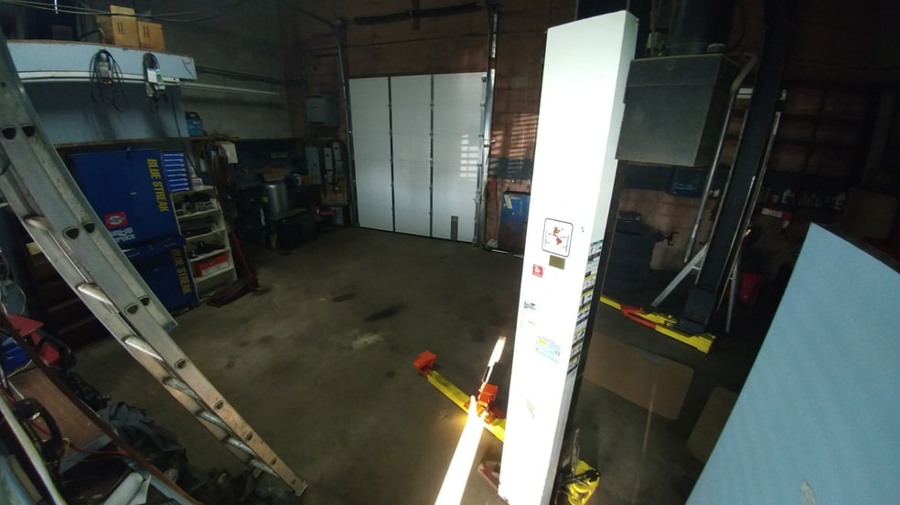 More Photos Of 116 Orenda Rd, Brampton Warehouse For Sale