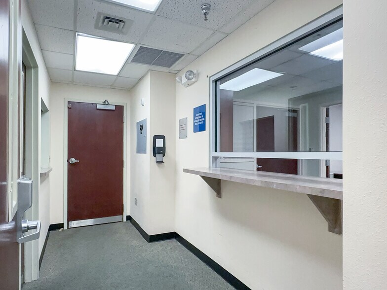 More Photos Of 2400 N Courtenay Pkwy, Merritt Island Medical For Sale